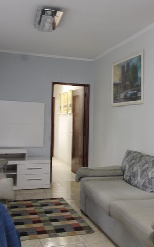 Casa à venda com 180m², 5 quartos e 2 vagasSala de estar