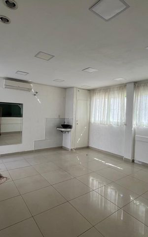 Casa à venda com 160m², 3 quartos e sem vaga Casa à venda com 160m², 3 quartos e sem vagaSala 2