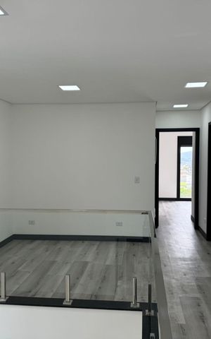 Casa de condomínio à venda com 224m², 3 quartos e 2 vagas Casa de condomínio à venda com 224m², 3 quartos e 2 vagasFoto 09