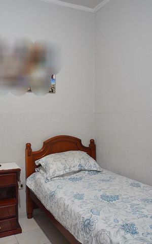 Casa à venda com 300m², 3 quartos e 2 vagas Casa à venda com 300m², 3 quartos e 2 vagasQuarto 1