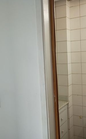 Apartamento para alugar com 61m², 2 quartos e 1 vaga Apartamento para alugar com 61m², 2 quartos e 1 vagaBanheiro