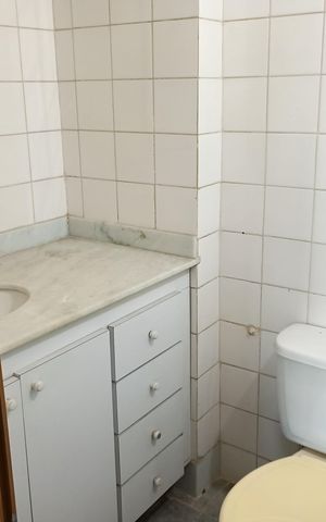 Apartamento para alugar com 61m², 2 quartos e 1 vaga Apartamento para alugar com 61m², 2 quartos e 1 vagaBanheiro
