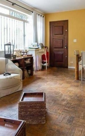 Casa à venda com 250m², 4 quartos e 4 vagas