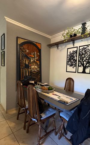 Apartamento à venda com 70m², 2 quartos e 1 vaga Apartamento à venda com 70m², 2 quartos e 1 vagaSala