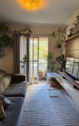 Apartamento à venda com 70m², 2 quartos e 1 vaga Apartamento à venda com 70m², 2 quartos e 1 vagaSala