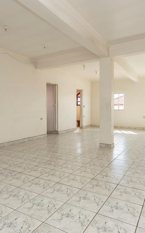 Casa à venda com 180m², 7 quartos e 4 vagasGaragem