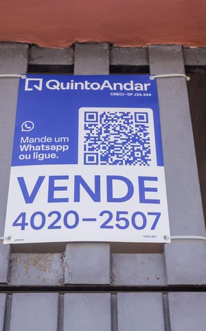 Casa à venda com 180m², 7 quartos e 4 vagasPlaca QuintoAndar