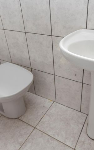 Casa à venda com 180m², 7 quartos e 4 vagasBanheiro - Casa 3