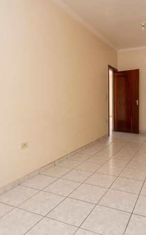 Casa à venda com 180m², 7 quartos e 4 vagasQuarto 1 - Casa 3