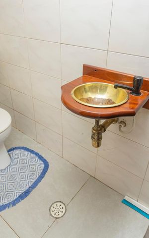 Casa à venda com 180m², 7 quartos e 4 vagasLavabo - Casa 1