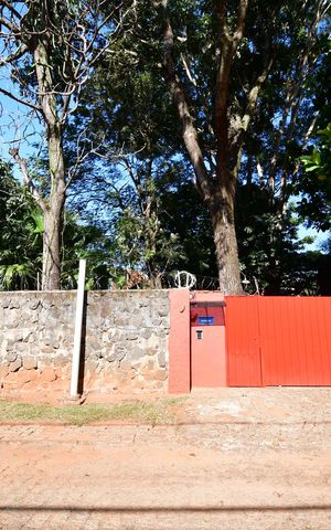 Casa para alugar com 210m², 3 quartos e 1 vagaFachada