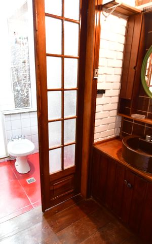 Casa para alugar com 210m², 3 quartos e 1 vagaBanheiro