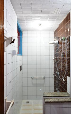 Casa para alugar com 210m², 3 quartos e 1 vagaBanheiro