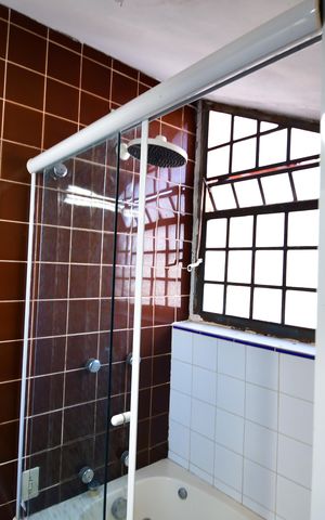 Casa para alugar com 210m², 3 quartos e 1 vagaBanheiro