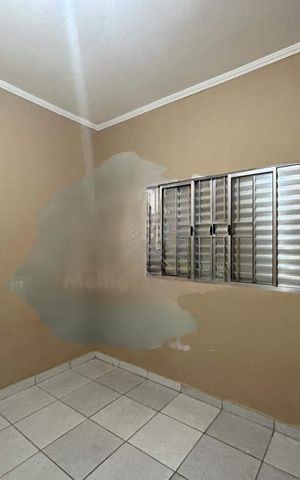 Casa à venda com 86m², 2 quartos e 2 vagas