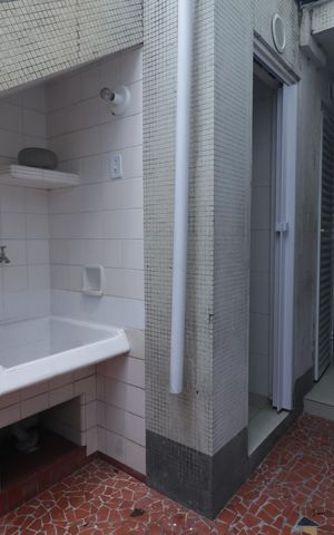 Casa para alugar com 180m², 2 quartos e 1 vagaÁrea de Serviço