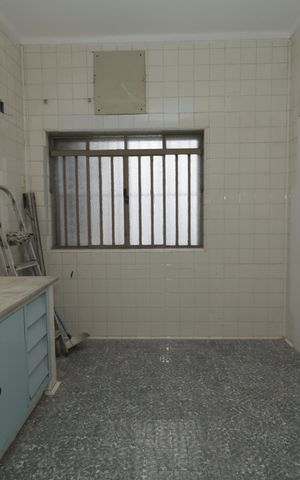 Casa para alugar com 180m², 2 quartos e 1 vagaCozinha