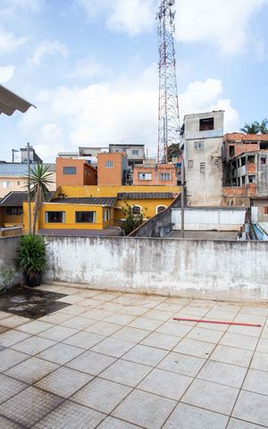 Casa à venda com 235m², 7 quartos e 3 vagasSacada