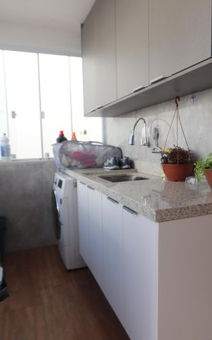 Casa à venda com 180m², 3 quartos e 2 vagasLavanderia