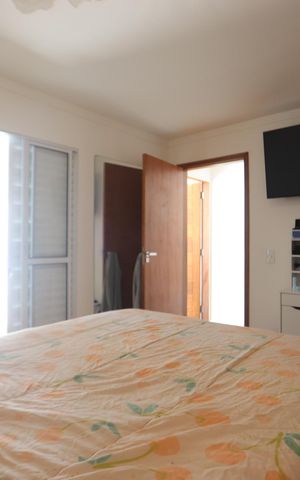 Casa à venda com 180m², 3 quartos e 2 vagasSuíte 2