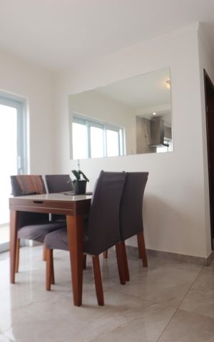 Casa à venda com 180m², 3 quartos e 2 vagasCopa