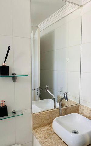 Apartamento à venda com 60m², 2 quartos e 1 vaga Apartamento à venda com 60m², 2 quartos e 1 vagaBanheiro