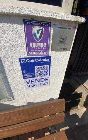 Apartamento à venda com 74m², 3 quartos e 1 vaga Apartamento à venda com 74m², 3 quartos e 1 vagaFachada do Prédio - Placa