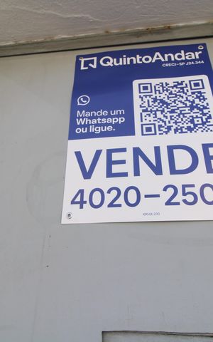 Casa à venda com 207m², 5 quartos e 6 vagasPlaca