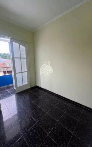 Casa à venda com 173m², 3 quartos e 2 vagas