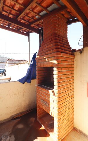 Casa para alugar com 125m², 3 quartos e 1 vagaÁrea de Serviço e Espaço Gourmet