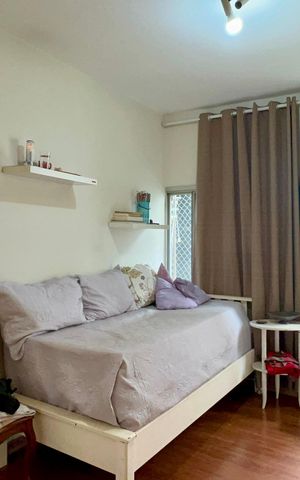 Apartamento à venda com 160m², 3 quartos e 1 vaga Apartamento à venda com 160m², 3 quartos e 1 vagaSuíte 1