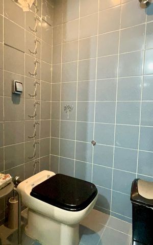 Apartamento à venda com 160m², 3 quartos e 1 vaga Apartamento à venda com 160m², 3 quartos e 1 vagaBanheiro da Suíte 3