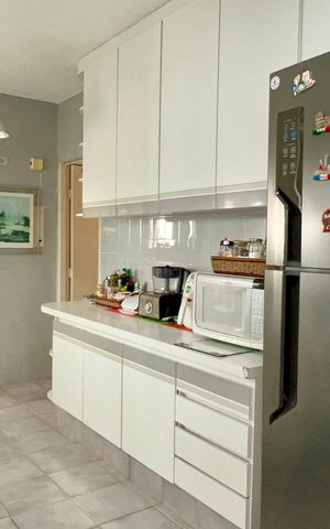 Apartamento à venda com 160m², 3 quartos e 1 vaga Apartamento à venda com 160m², 3 quartos e 1 vagaCozinha