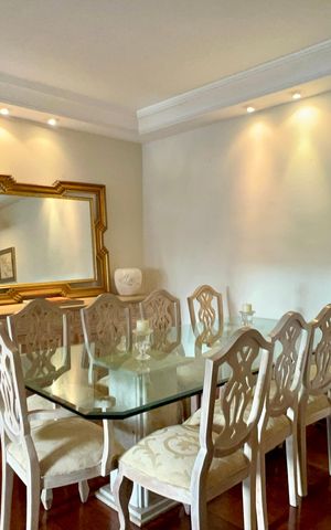 Apartamento à venda com 160m², 3 quartos e 1 vaga Apartamento à venda com 160m², 3 quartos e 1 vagaSala de Jantar