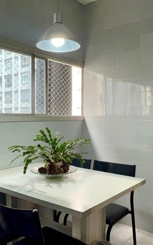 Apartamento à venda com 160m², 3 quartos e 1 vaga Apartamento à venda com 160m², 3 quartos e 1 vagaCopa