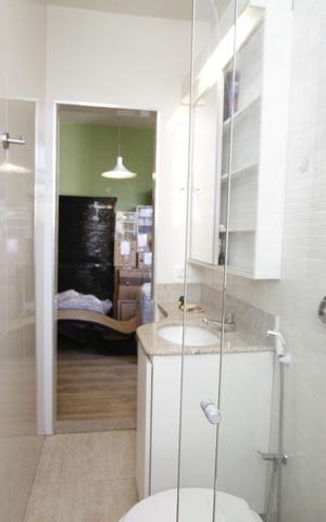 Apartamento à venda com 130m², 4 quartos e 2 vagasBanheiro da Suíte