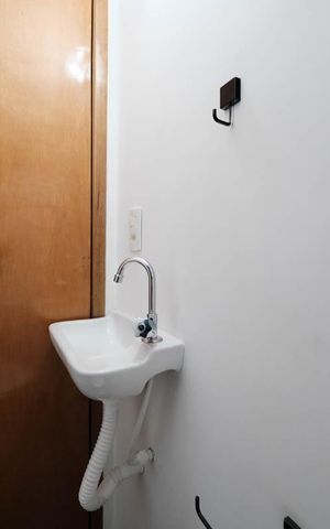 Casa à venda com 168m², 3 quartos e 2 vagasLavabo