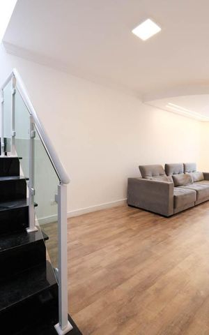 Casa à venda com 168m², 3 quartos e 2 vagasSala