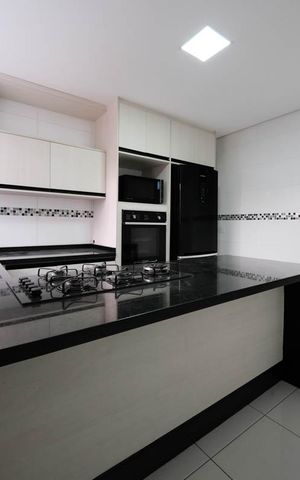 Casa à venda com 168m², 3 quartos e 2 vagasCozinha