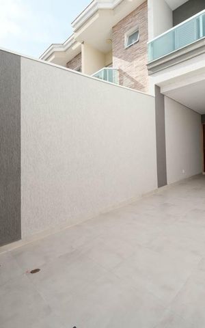Casa à venda com 168m², 3 quartos e 2 vagasGaragem