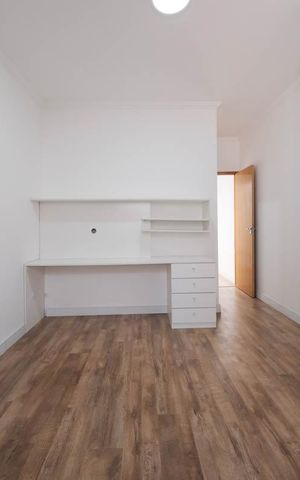 Casa à venda com 168m², 3 quartos e 2 vagasSuíte 1