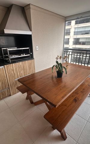 Apartamento à venda com 178m², 4 quartos e 3 vagas Apartamento à venda com 178m², 4 quartos e 3 vagasVaranda