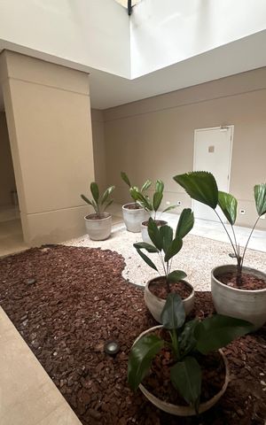 Apartamento à venda com 178m², 4 quartos e 3 vagas