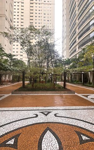 Apartamento à venda com 178m², 4 quartos e 3 vagas