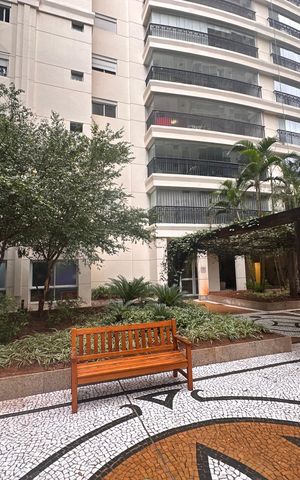 Apartamento à venda com 178m², 4 quartos e 3 vagas