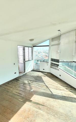 Casa à venda com 280m², 4 quartos e 4 vagas Casa à venda com 280m², 4 quartos e 4 vagasQuarto 4 - Suíte