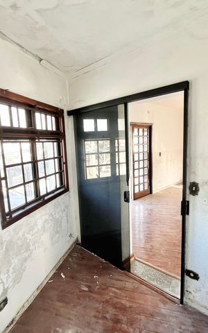 Casa à venda com 280m², 4 quartos e 4 vagas Casa à venda com 280m², 4 quartos e 4 vagasCopa 2