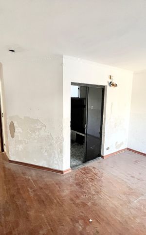 Casa à venda com 280m², 4 quartos e 4 vagas Casa à venda com 280m², 4 quartos e 4 vagasQuarto 1 Suíte