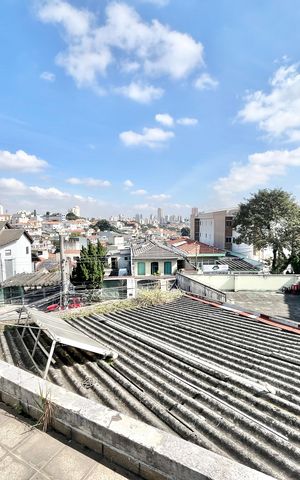 Casa à venda com 280m², 4 quartos e 4 vagas Casa à venda com 280m², 4 quartos e 4 vagasVaranda 2
