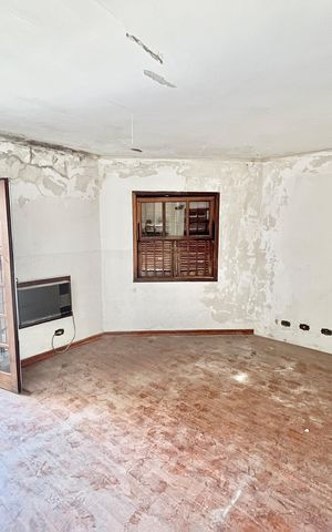 Casa à venda com 280m², 4 quartos e 4 vagas Casa à venda com 280m², 4 quartos e 4 vagasQuarto 1 Suíte